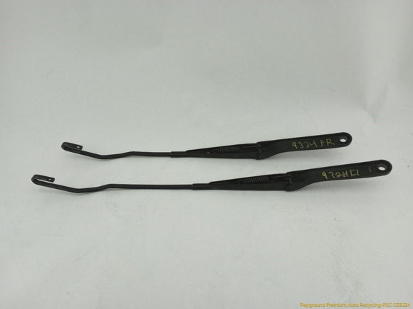 BMW Z3 Pair Of Windshield Wiper Arms