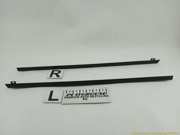 Land Rover Evoque Pair Of Rear Door Window Strip Molding