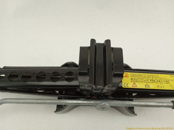 Land Rover Evoque Vehicle Jack & Tools