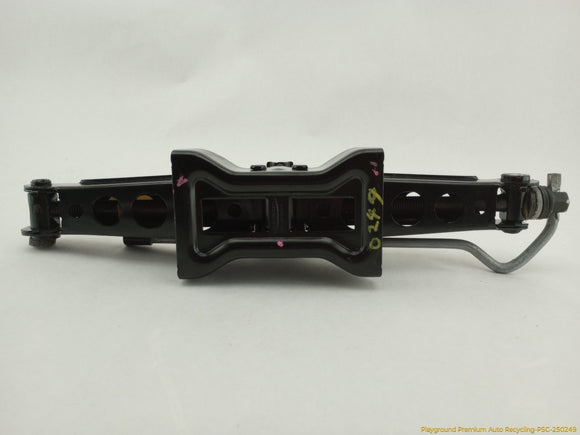 Land Rover Evoque Vehicle Jack & Tools