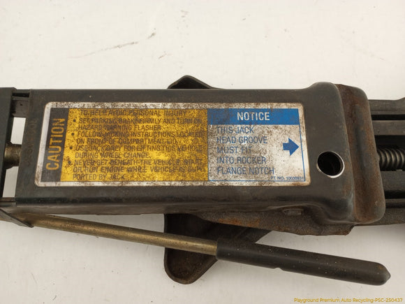 Pontiac Fiero Vehicle Jack & Tools