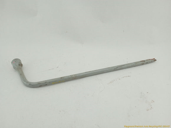 Pontiac Fiero Vehicle Jack & Tools