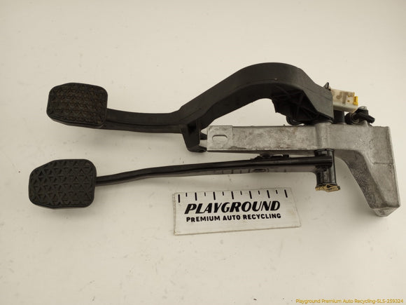BMW Z3 Clutch & Brake Pedal Assembly