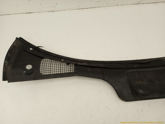 BMW Z3 Cowl Vent Panel