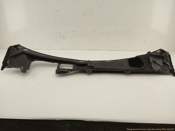 Land Rover Evoque Cowl Vent Panel