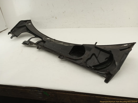 Land Rover Evoque Cowl Vent Panel