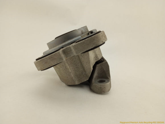 Land Rover Evoque Driver Left Engine Mounting Bracket