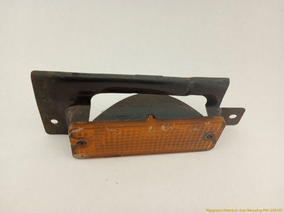 Pontiac Fiero Pair Of Front Turn Signal Lamp