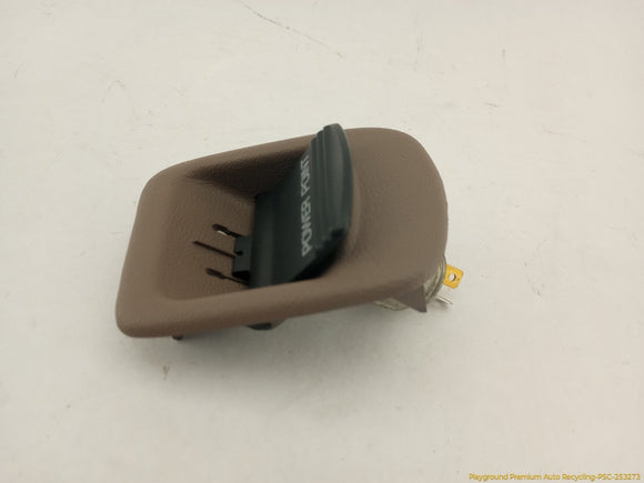 Ford Bronco Power Point Outlet Socket