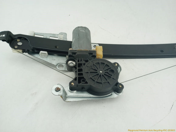 Volvo V70 Passenger Right Rear Window Regulator