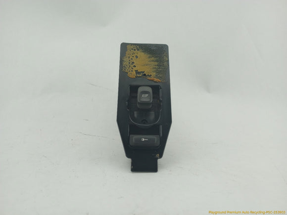 Volvo V70 Passenger Front Power Window Switch
