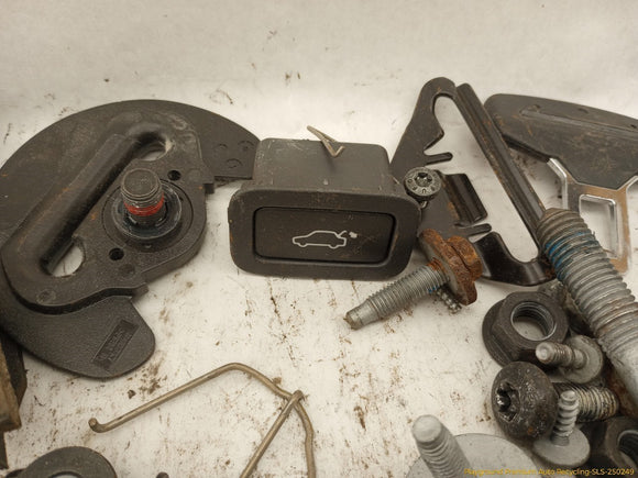 Land Rover Evoque Dismantling Hardware Fasteners Bolts & Nuts