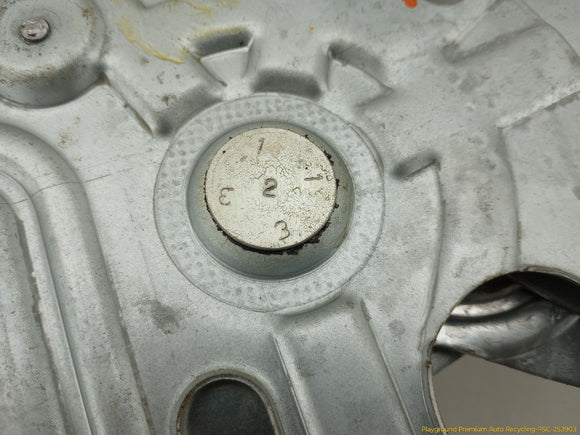 Volvo V70 Passenger Right Front Window Regulator