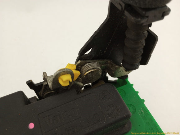 Volvo V70 Passenger Right Front Door Lock Actuator
