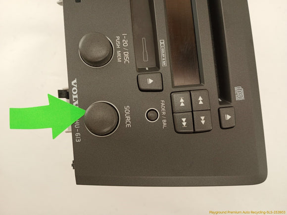 Volvo V70 Radio Audio CD & Cassette Player