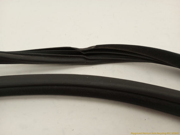 Volvo V70 Set Of Door Seal Weatherstrips