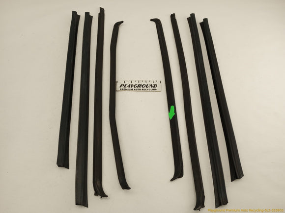 Volvo V70 Set Of 8 Window Sweep Trim
