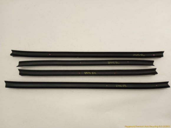 Volvo V70 Set Of 8 Window Sweep Trim