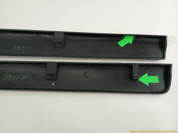 Volvo V70 Set Of 4 Body Side Trim Molding