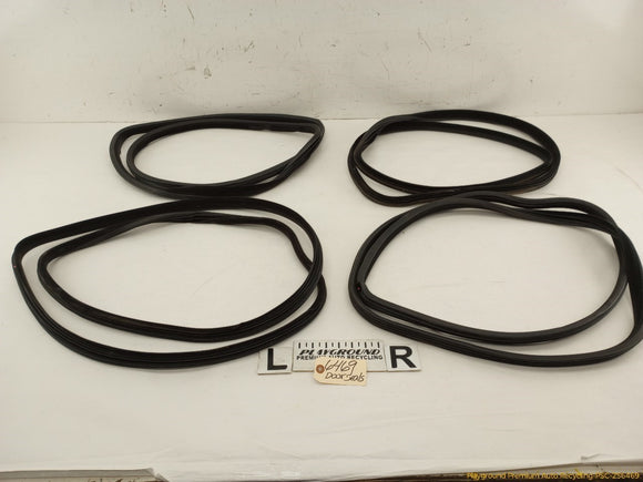 Volvo V70 Set Of Door Seal Weatherstrips