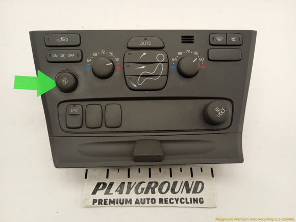 Volvo V70 Climate Control Panel