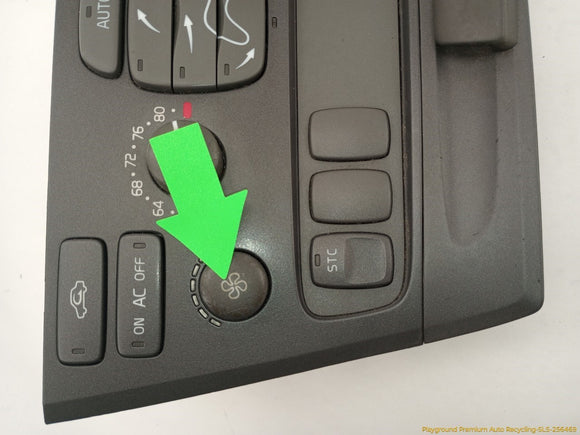 Volvo V70 Climate Control Panel