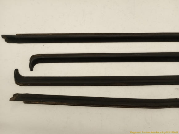 Volvo V70 Set Of 7 Window Sweep Trim