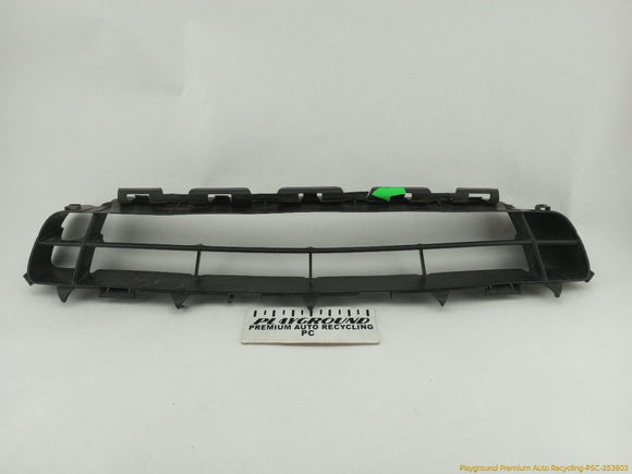 Volvo V70 Front Bumper Lower Grille