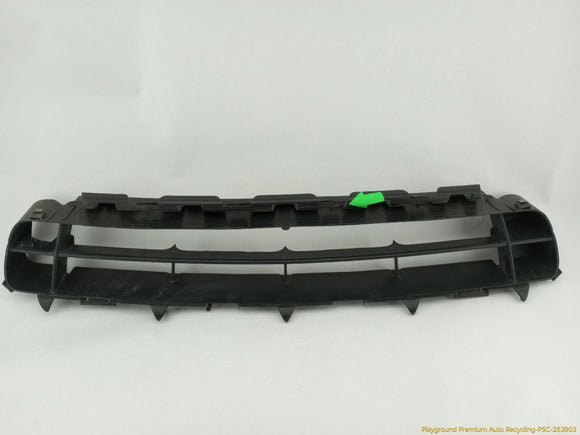 Volvo V70 Front Bumper Lower Grille