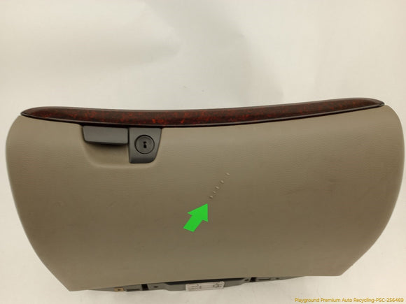 Volvo V70 Glove Box