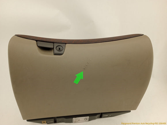 Volvo V70 Glove Box