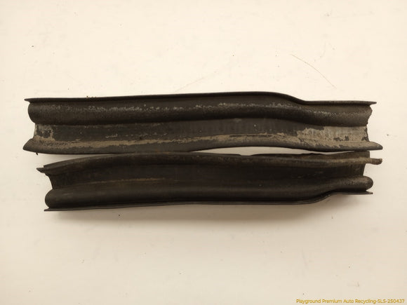 Pontiac Fiero Set Of Front Hood Seal Weatherstrip