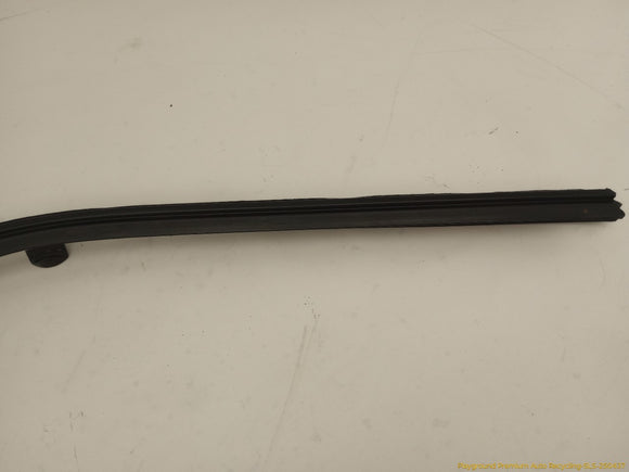 Pontiac Fiero Set Of Driver Left Exterior Strip Molding