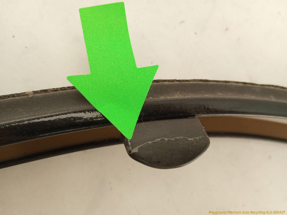 Pontiac Fiero Set Of Driver Left Exterior Strip Molding