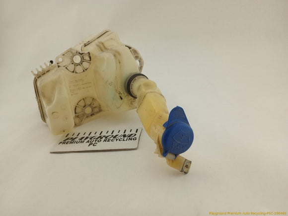 Volvo V70 Windshield Washer Reservoir
