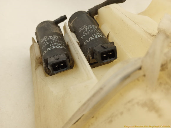 Volvo V70 Windshield Washer Reservoir