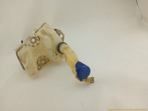 Volvo V70 Windshield Washer Reservoir