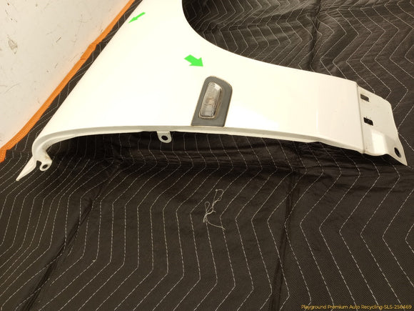 Volvo V70 Passenger Right Front Fender Panel