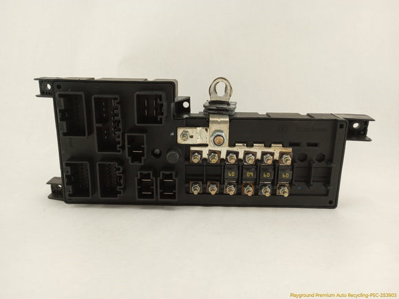 Volvo V70 Engine Fuse Box