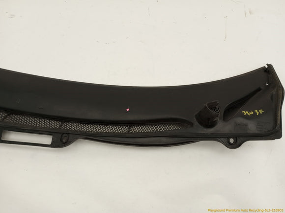 Volvo V70 Cowl Vent Panel