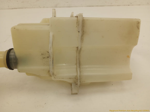 Volvo V70 Windshield Washer Reservoir