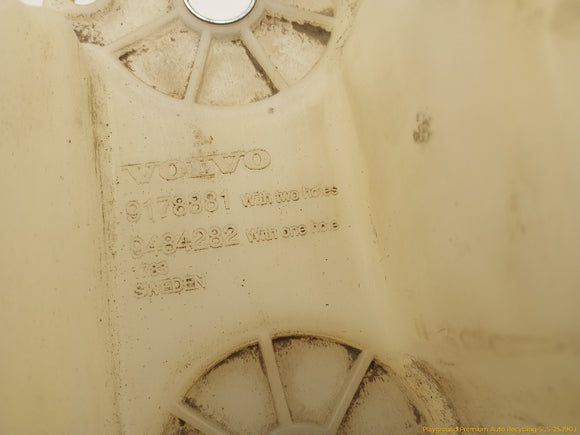 Volvo V70 Windshield Washer Reservoir
