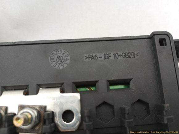 Volvo V70 Engine Fuse Box