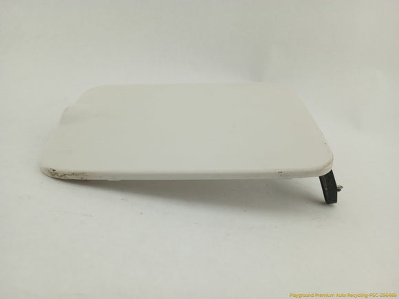 Volvo V70 Fuel Filler Door