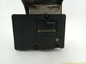 Volvo V70 ABS Pump - 0