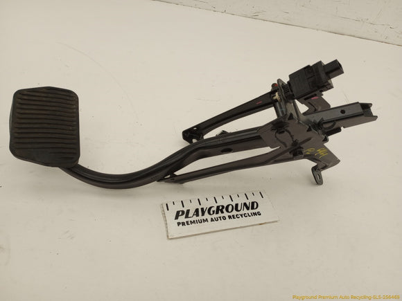 Volvo V70 Brake Pedal