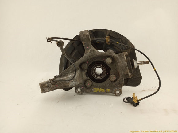 Volvo V70 Passenger Right Front Spindle Knuckle Hub