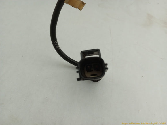 Volvo V70 Passenger Right Front Spindle Knuckle Hub