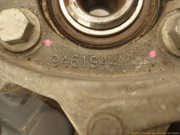 Volvo V70 Passenger Right Front Spindle Knuckle Hub