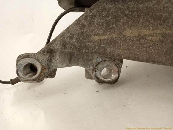 Volvo V70 Passenger Right Front Spindle Knuckle Hub